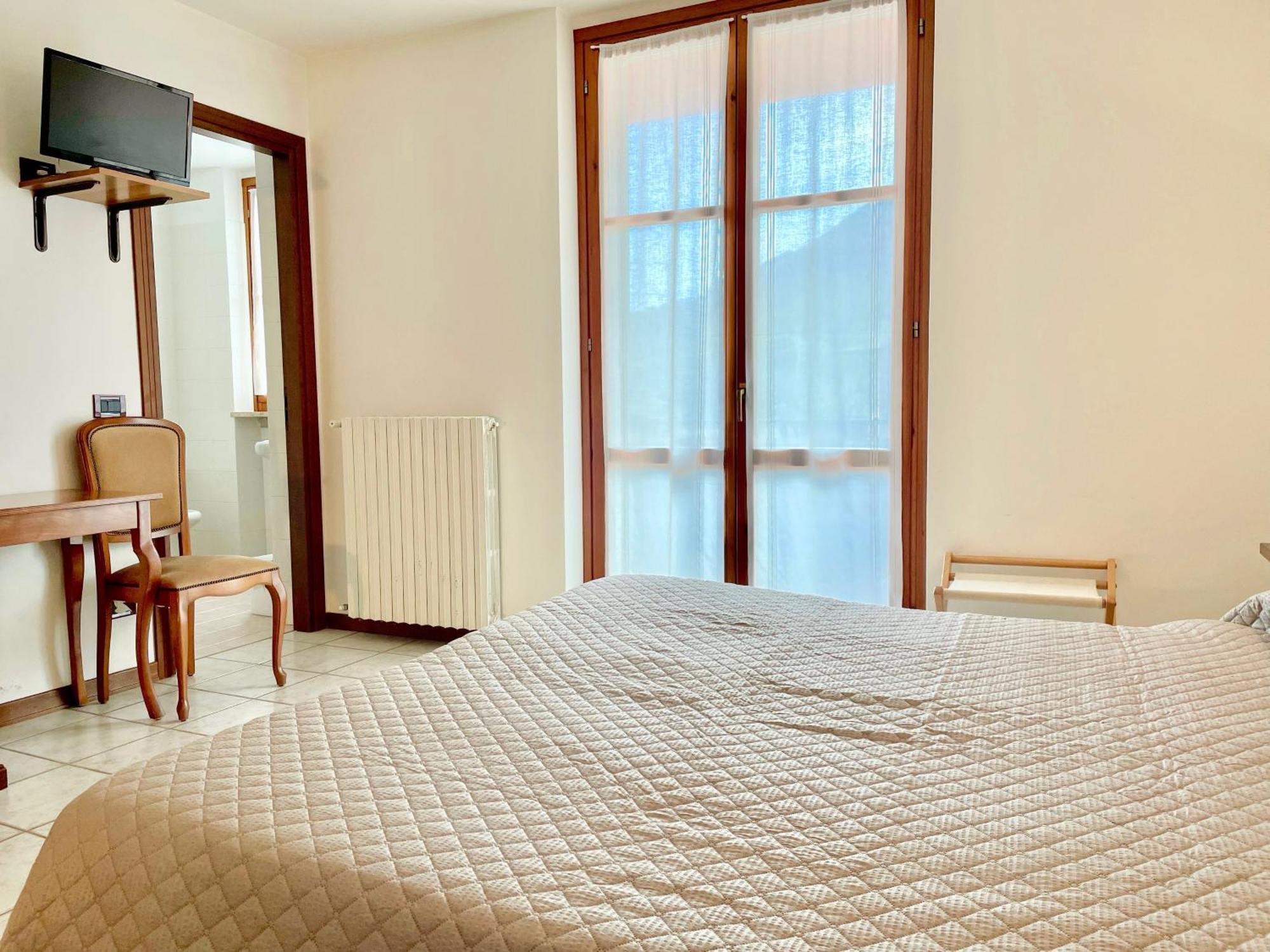 Hotel Edelweiss 圣奇诺·迪·蒙塔尼亚 外观 照片